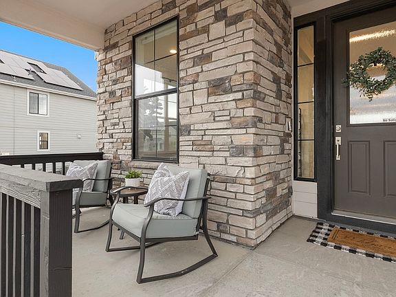 3rd image of 1186 Elbridge Dr