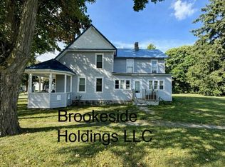 204 White St #4, Howard City, MI 49329