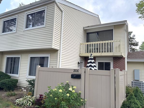 203 Springmeadow Dr UNIT C