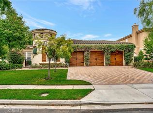 559 Ruth Cir, Corona, CA 92879