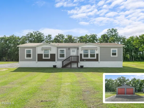 1318 Orange Grove Ave, New Iberia, LA 70560