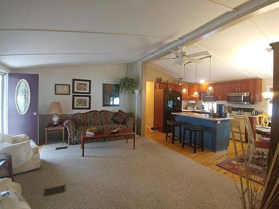 3rd image of 7020 SE 171st Ct