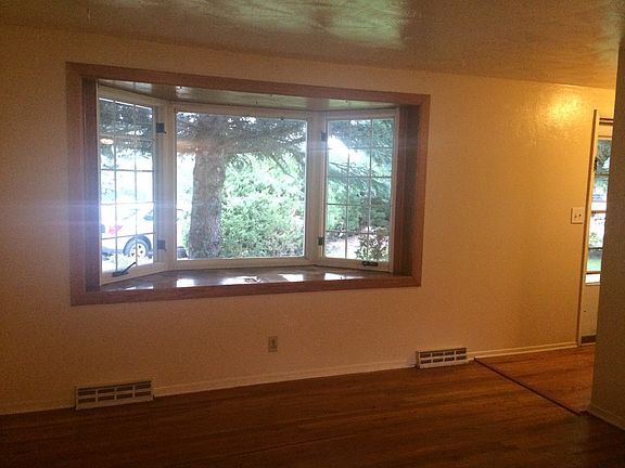 Bay window