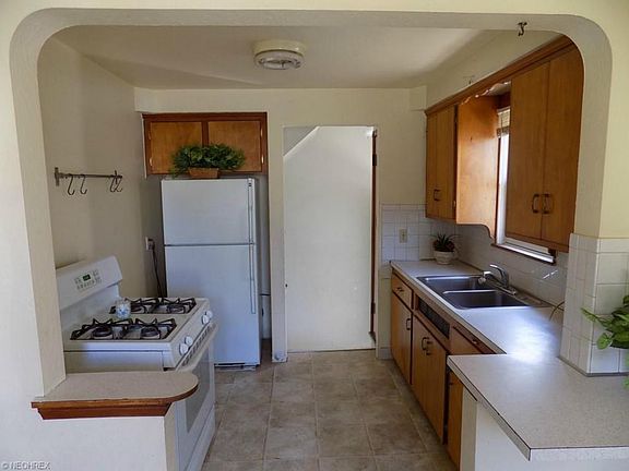 2nd image of 5411 Orchard Ave