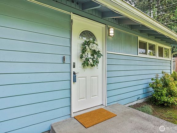 2nd image of 3645 67th Avenue W