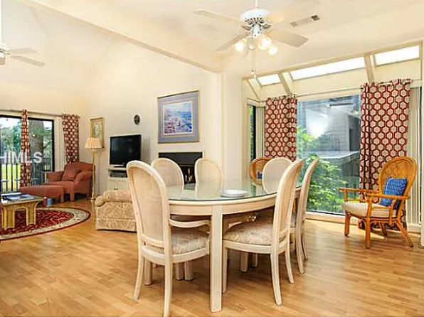 60 Carnoustie Rd APT 938, Hilton Head Island, SC 29928