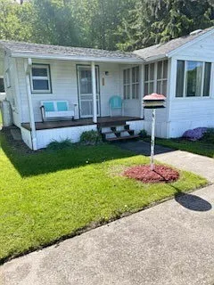 1 bed, 1.0 bath, 360 sqft, $995 — Photo 2