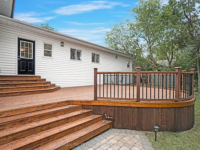 1872 Appleview Rd #MAIN — Photo 18