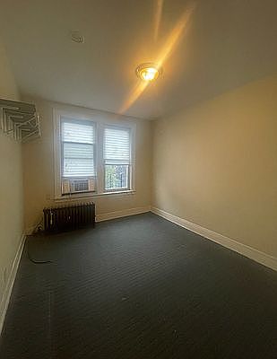 2nd image of 3224 45th St #2