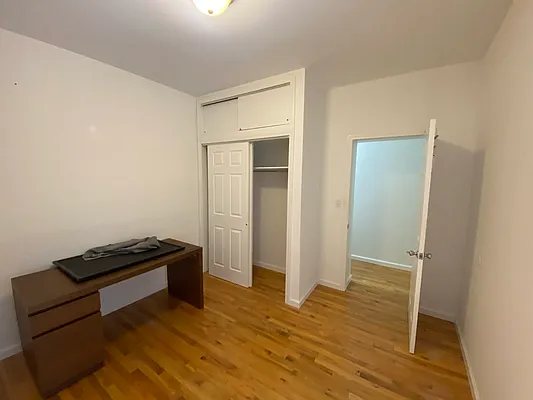 Rented by Peter R. Hungerford, LREB | media 33