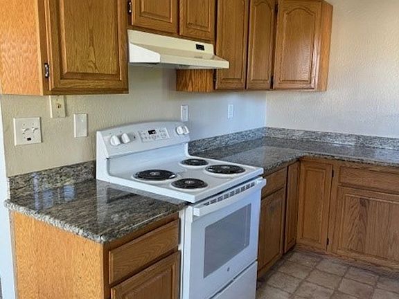 5th image of 2162 Carlmont Dr APT 7