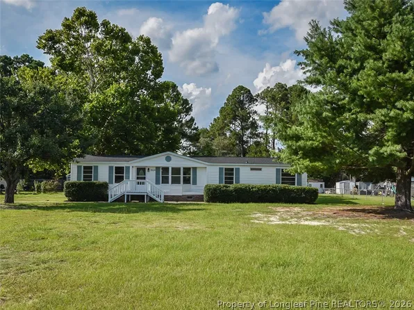 5524 Gilcrest Sands Dr, Hope Mills, NC 28348
