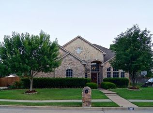 221 Durango Dr, Trophy Club, TX 76262