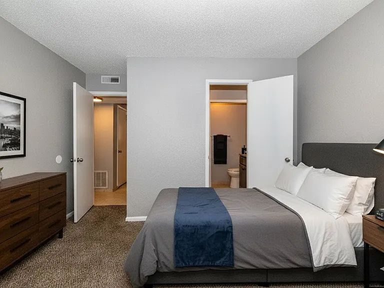 Cimarron Apartments — Photo 74