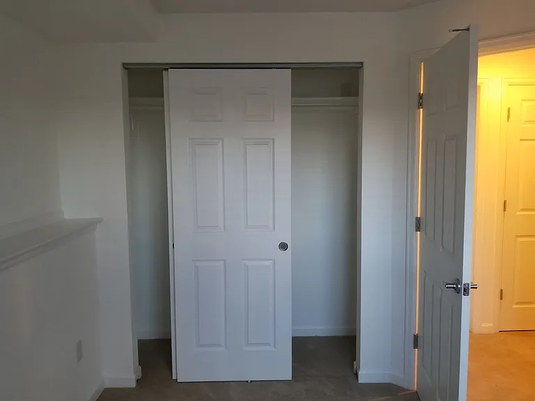 2836 Troxell Ave — Photo 40