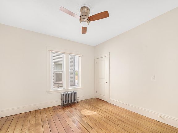 4th image of 140 De Pasquale Ave Floor 2