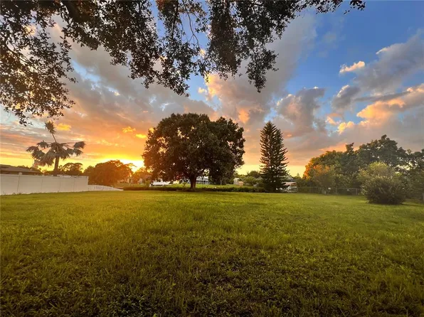 550 E Tarpon Blvd NW #106, Pt Charlotte, FL 33952