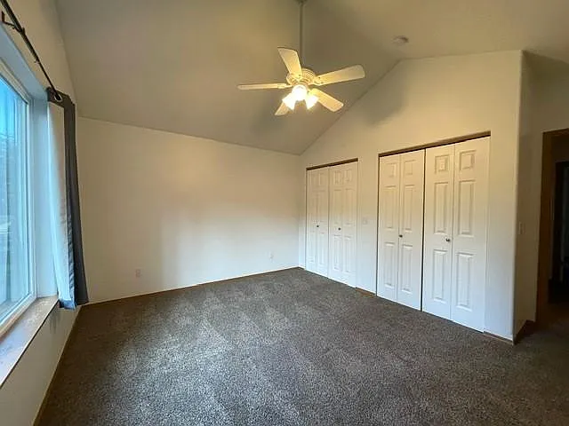 18111 Upland Dr SE — Photo 16