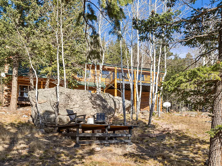 80 Spruce Ct — Photo 62