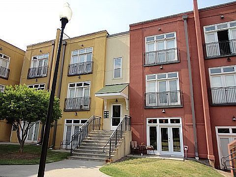 1st image of 1013 McGill Park Ave NE