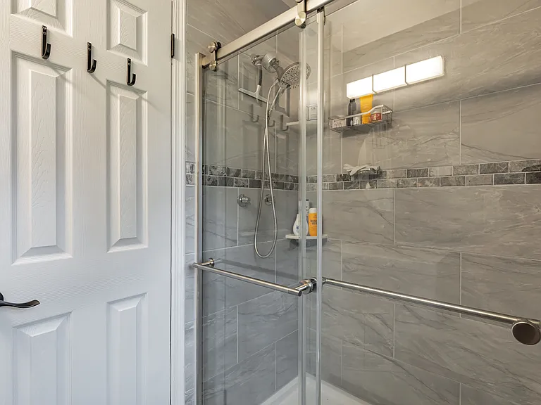 405 Bellwood Ave — Photo 4