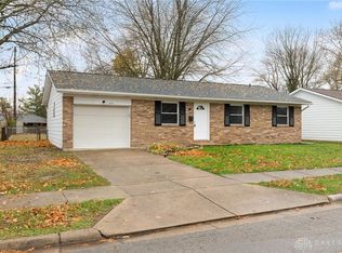1052 Linhof Rd, Wilmington, OH 45177