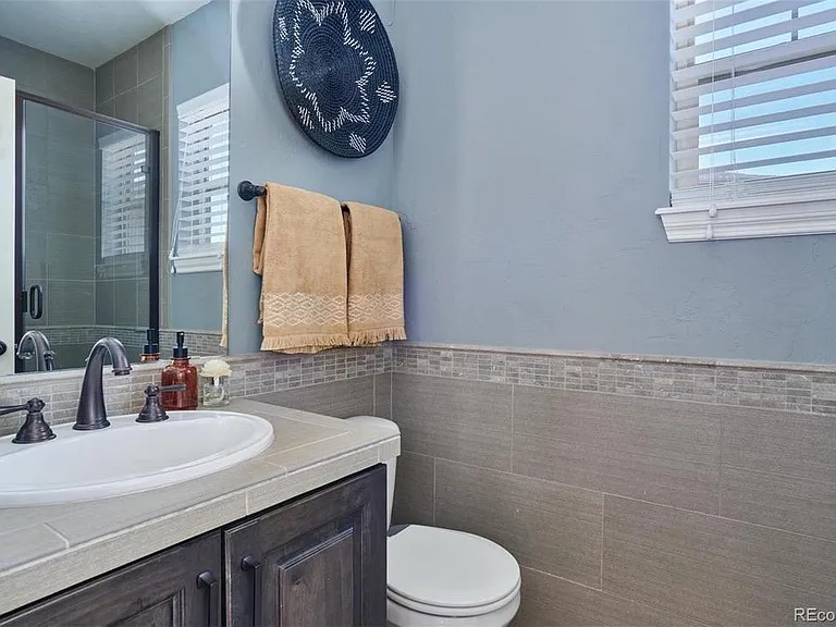 4070 Burnham Pl — Photo 29