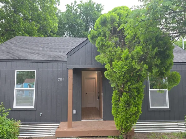 2118 Volga Ave, Dallas, TX 75216