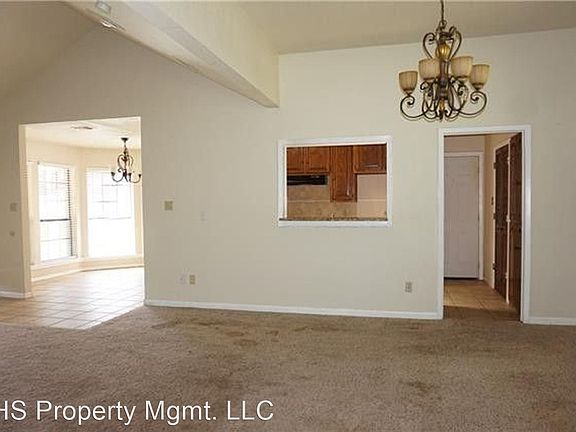 3rd image of 5501 Cindy Ln