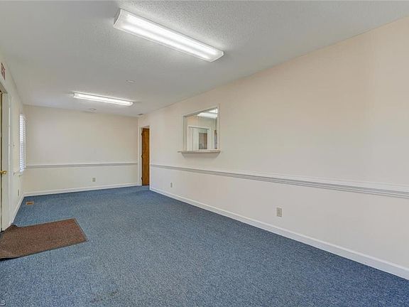 3rd image of 601 W Harrison St