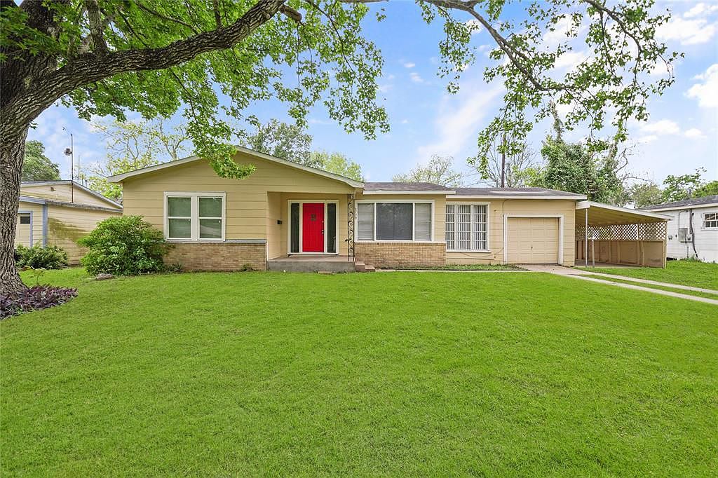 6730 E Bayou Dr, Hitchcock, TX 77563 Zillow