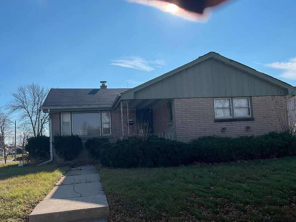 1st image of 10325 W Sheridan Ave