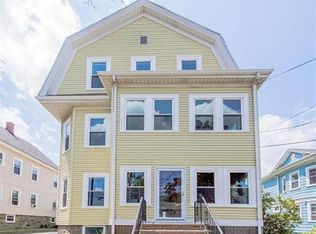114 Hillside Rd, Watertown, MA 02472