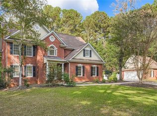 100 Hamilton Glen Ct, Fayetteville, GA 30215