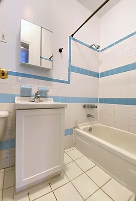 Rented by Bond New York | media 6