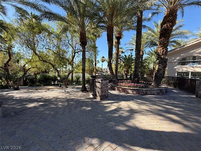2050 W Warm Springs Rd #2921 — Photo 37