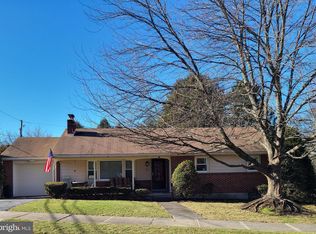 141 Crest Rd, Sinking Spring, PA 19608
