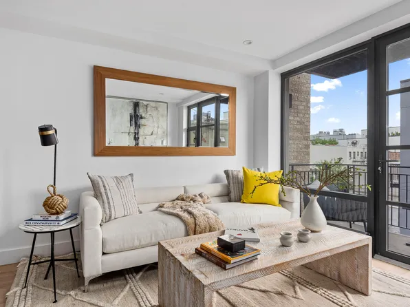 476 Union Avenue image 1 of 10