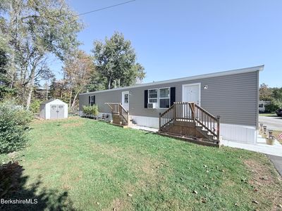 29 4th Ave, Cheshire, MA, 01225