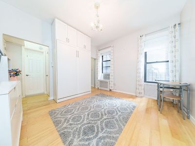 4 W 105th St #1F, Manhattan, NY, 10025