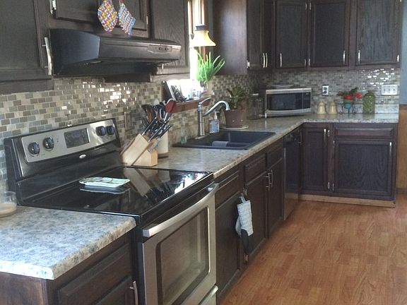 5th image of 7 Gem Lake Dr