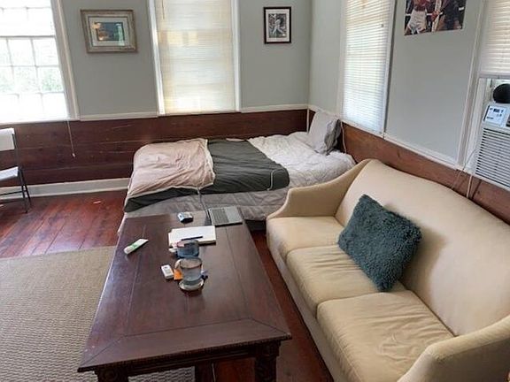 4th image of 16 Montagu St #B