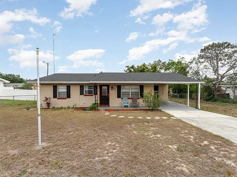 222 Aldo Dr — Photo 1