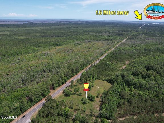 4th image of 7357 Us Highway 17