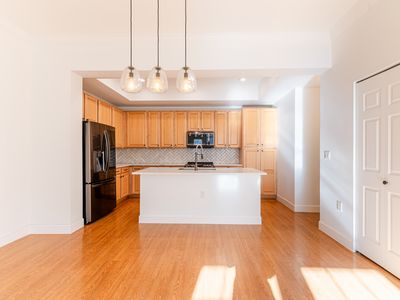 2580 17th St Unit 204, Denver, CO, 80211