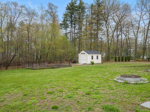 62 Old Chester Road, Derry, NH 03038