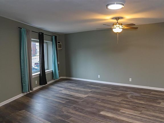 4th image of 3679 S Broadway APT D