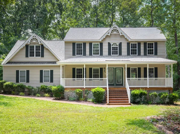 4908 Stoney Creek Pkwy, Chester, VA 23831