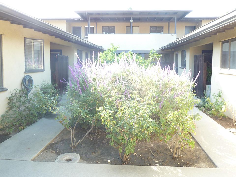 1st image of 513 N Santa Anita Ave