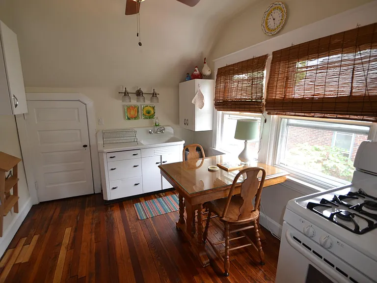 574 Terrace Ave #3 — Photo 12
